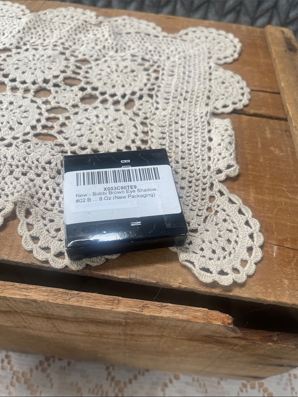 Bobbi Brown Single Eyeshadow - Bone 2 - Picture 10 of 11